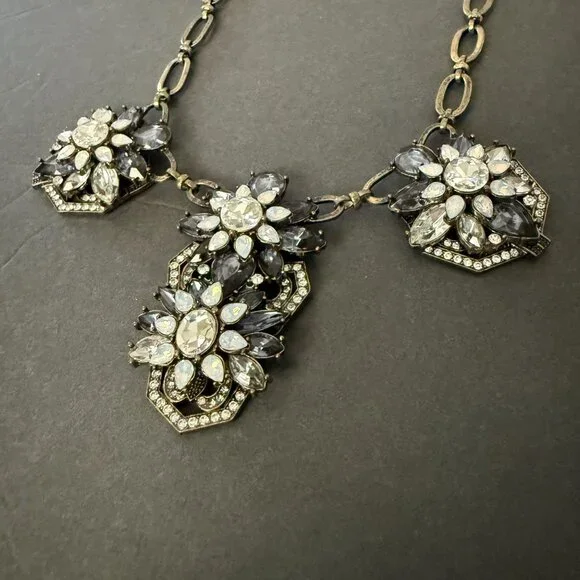 BaubleBar Statement Necklace Crystal Accents Antique Gold-Tone Links Adjustable - Picture 5 of 14
